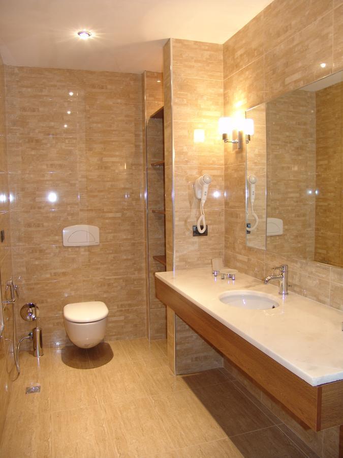 Sheki Olimpiya Hotel & Resort Bagian luar foto