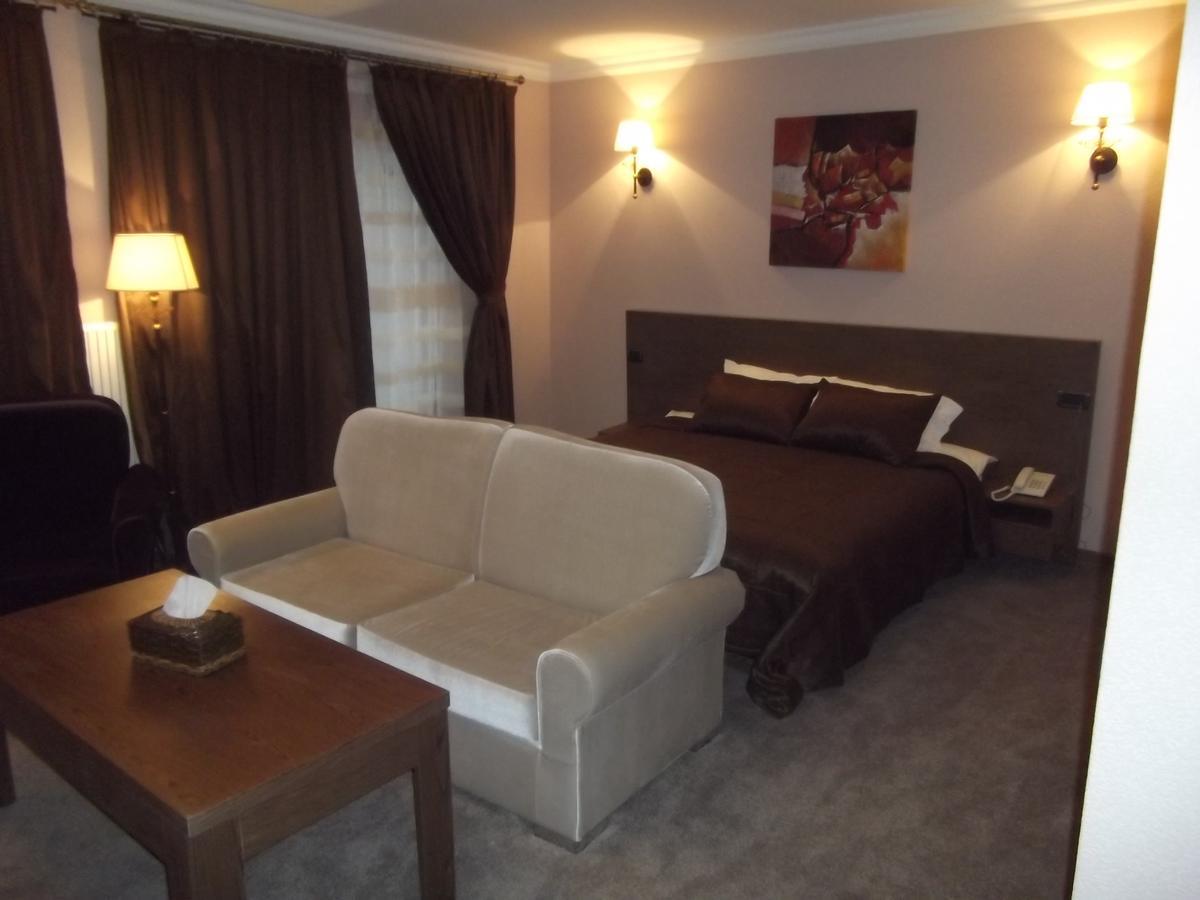 Sheki Olimpiya Hotel & Resort Bagian luar foto