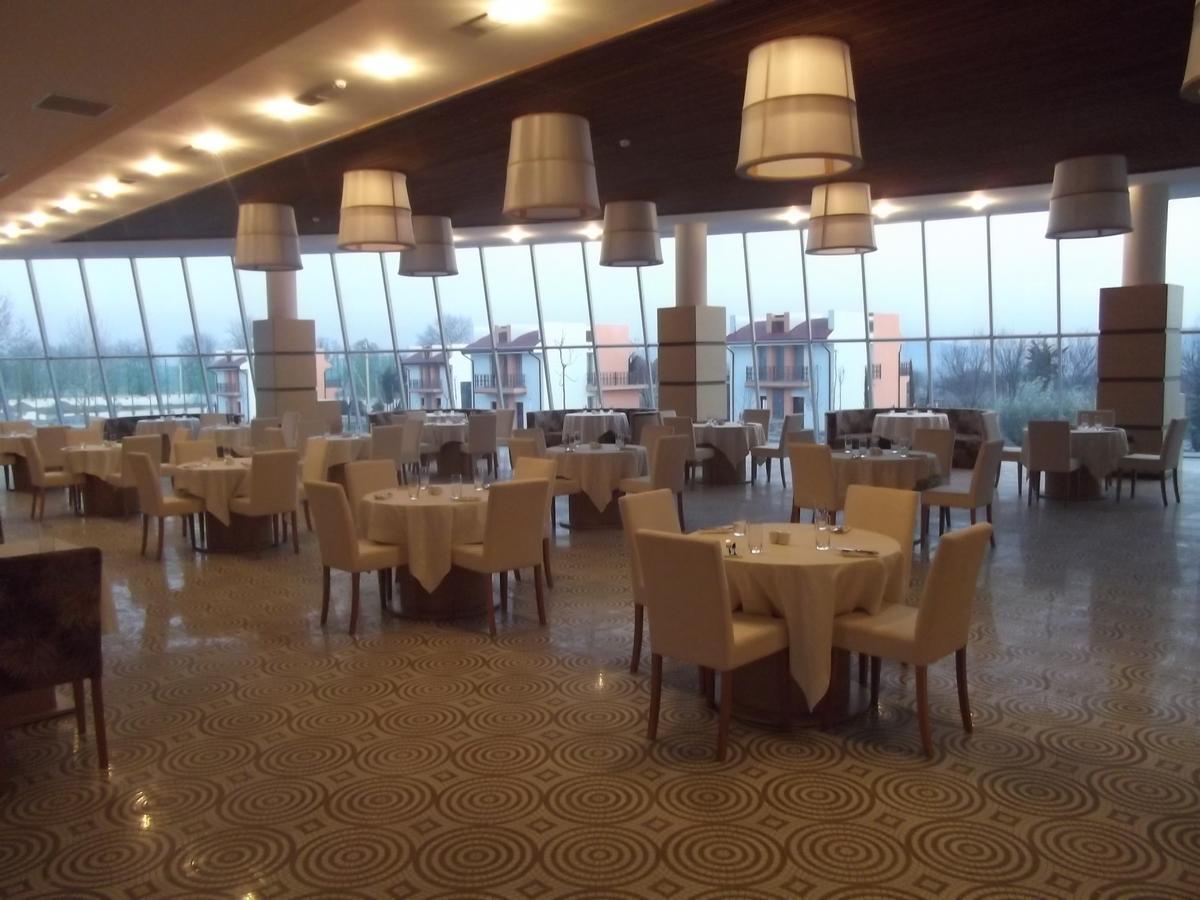 Sheki Olimpiya Hotel & Resort Bagian luar foto