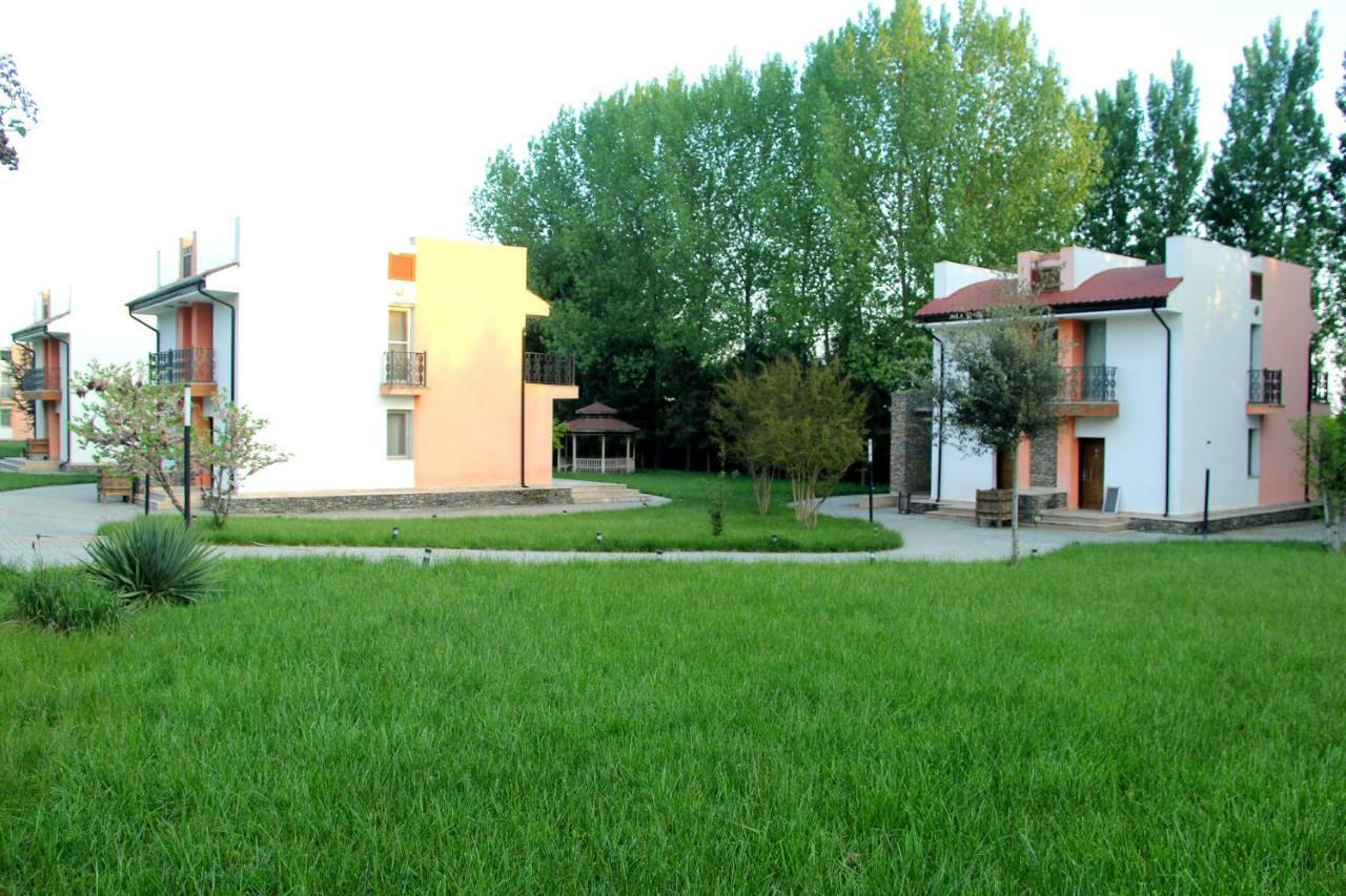 Sheki Olimpiya Hotel & Resort Bagian luar foto