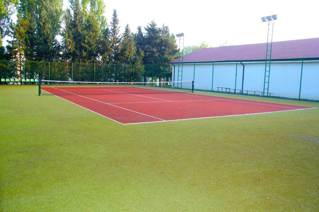 Sheki Olimpiya Hotel & Resort Bagian luar foto